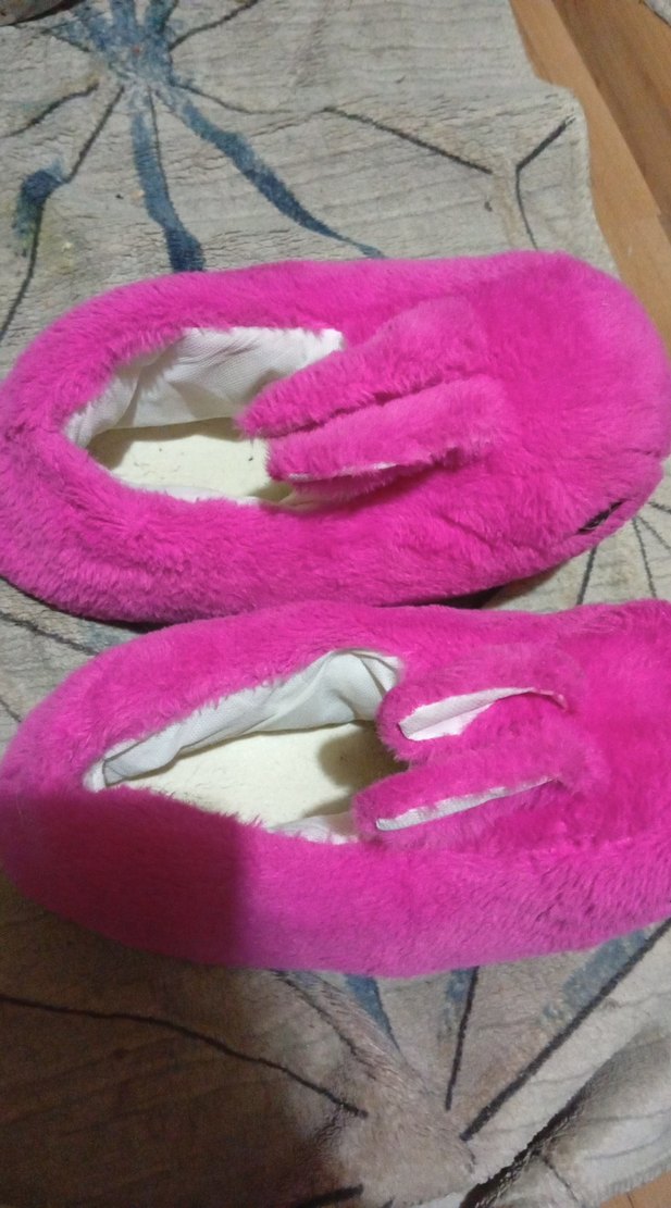 Pembe Kürklü Ev Terliği - Görsel 2