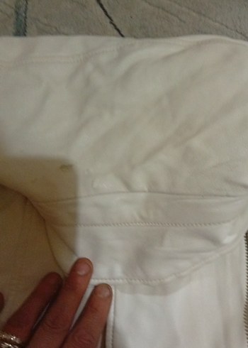 Beyaz Deri Kemerli Kadın Ceket - Görsel 3