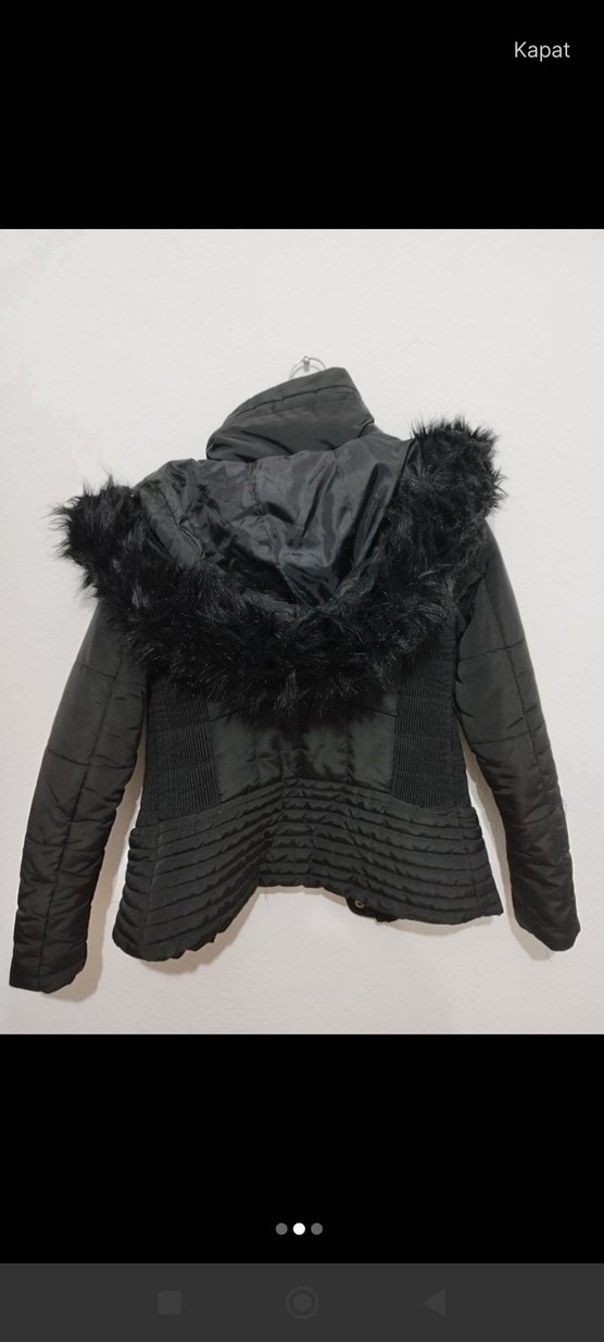Siyah Kürklü Kadın Kışlık Mont - Görsel 2