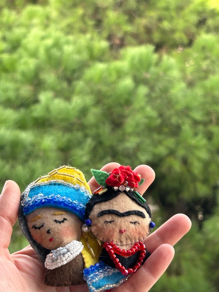 Frida ve inci küpeli kız broşlar - Görsel 2