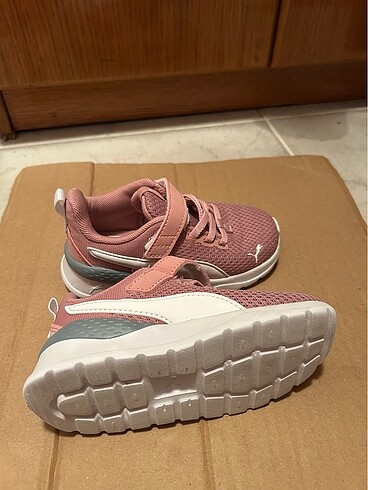 24 Beden pembe Renk Puma spor