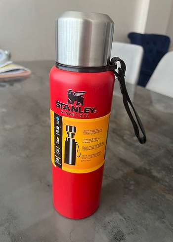 Stanley Kırmızı Termos