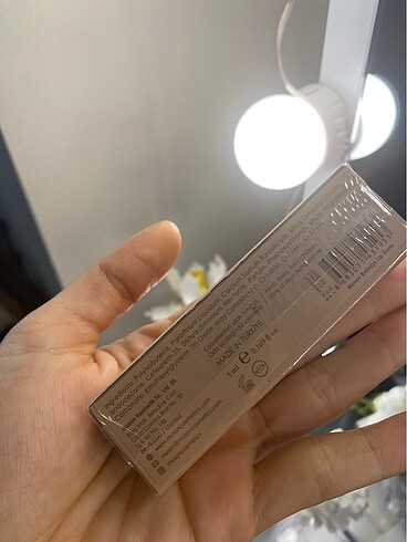 Beden Muson rainays lip gloss