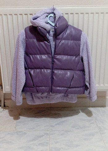 şişme yelek, peluş sweatshirt - Görsel 2