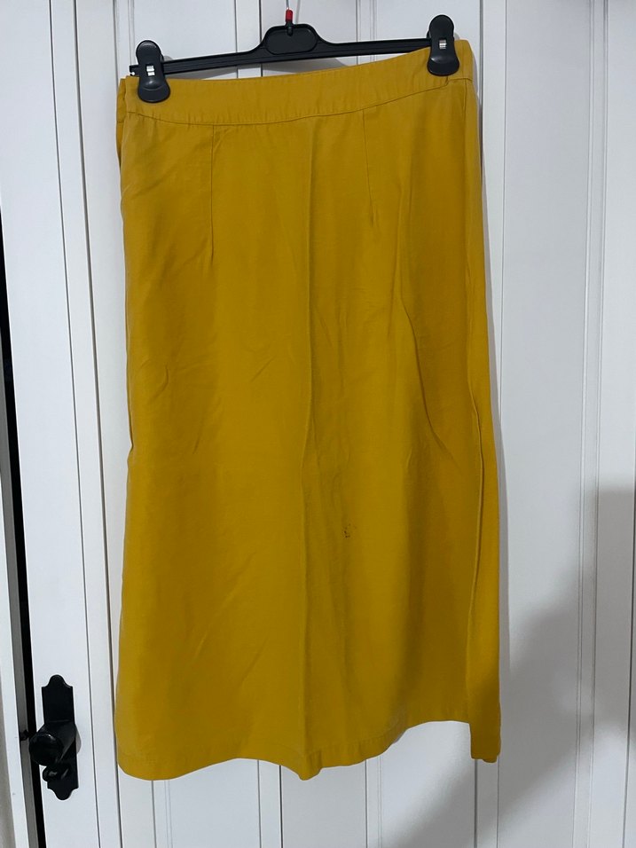 Sarı Midi Düğmeli Salaş Kadın Etek - Görsel 3