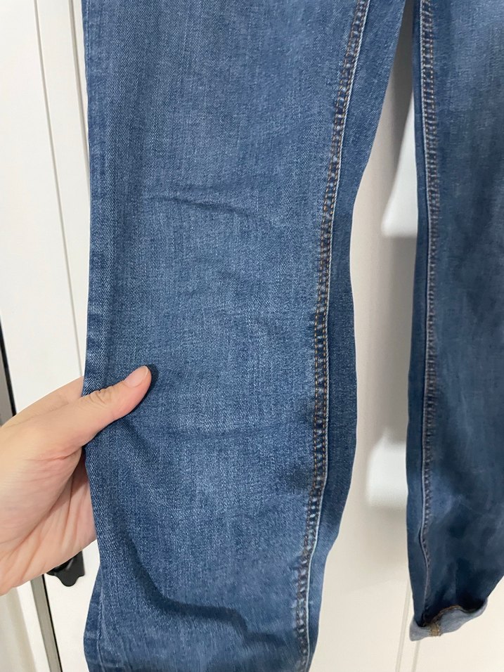 Zara Koyu Mavi Baskılı Kadın Jean - Görsel 2