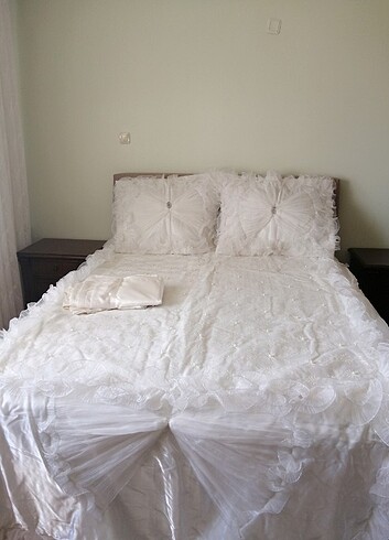 Çift kişilik İncili yatak örtüsü sıfır  - Görsel 9