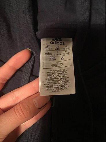 xs Beden Adidas orjinal hırka