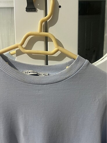 xs Beden MAVİ SWEATSHIRT