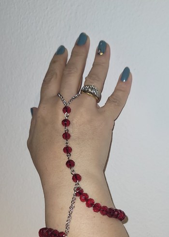 gothic kirmizi şahmeran - Görsel 3