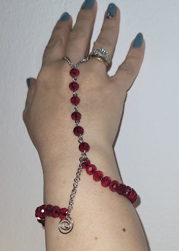 gothic kirmizi şahmeran - Görsel 2