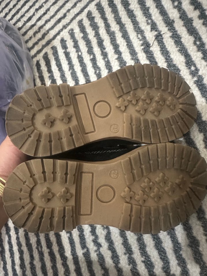 Siyah Süet Erkek Çocuk Botları - Görsel 3