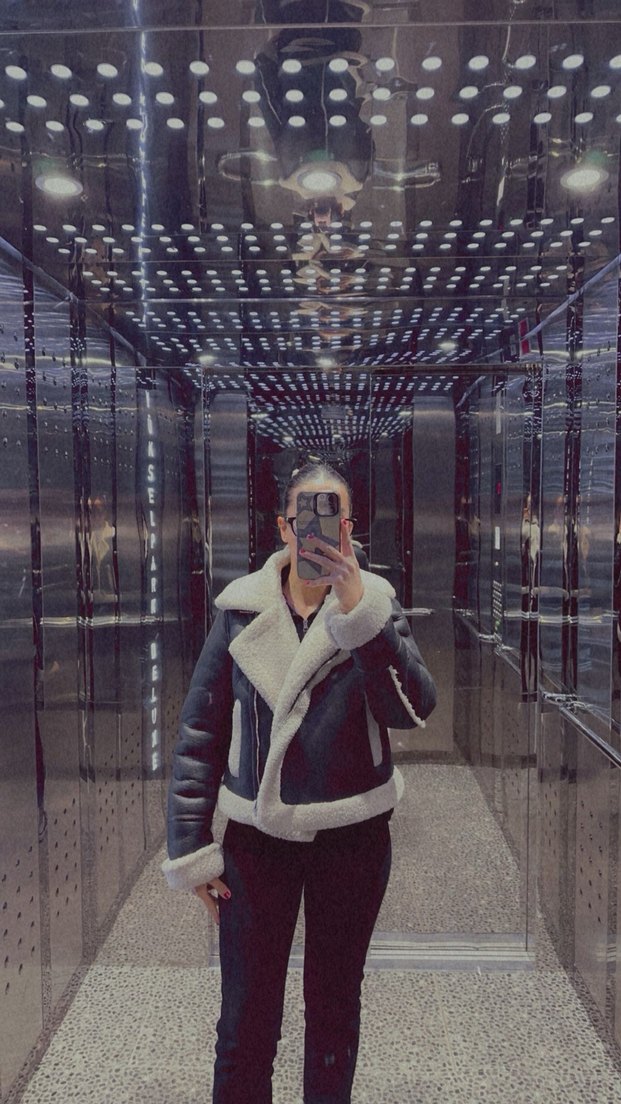 Siyah Deri Kürklü Kadın Kış Ceketi - Görsel 2