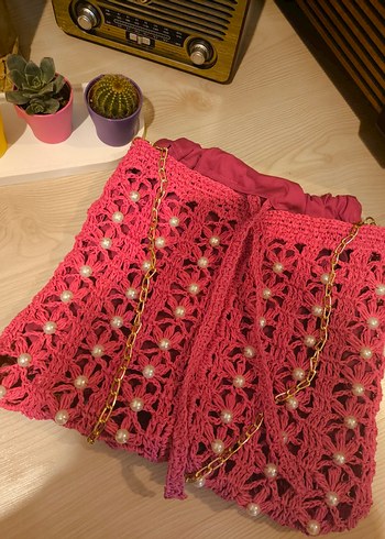 Zara İnci Detaylı Pembe Örgü Hasır Kadın Çanta