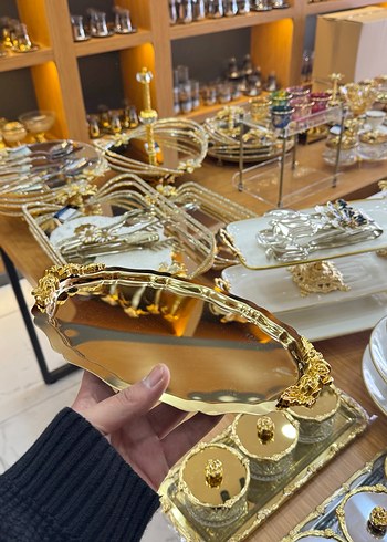 Altın Renkli Parlak Dekoratif Ayna - Görsel 2