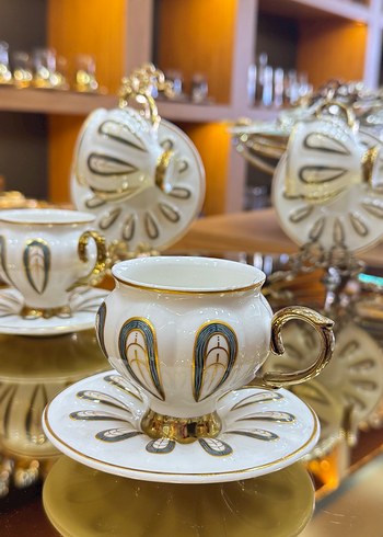 Altın Renkli Kahve Fincanı Seti - Görsel 3