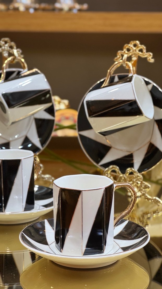 SİYAH BEYAZ GOLD DETAYLI FİNCAN - Görsel 2