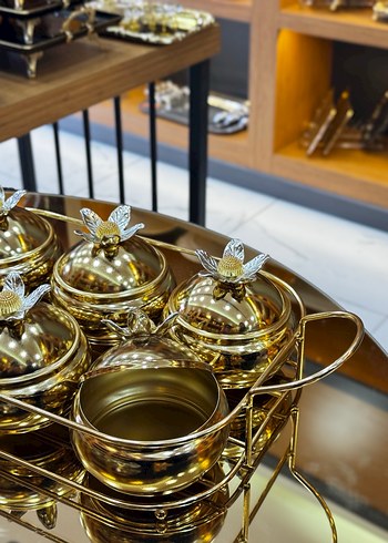 6 lı baharat gold metal renkli  Çiçek Desenli Sofra Takımı - Görsel 3