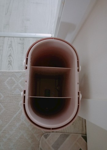 Pastel Beyaz Mop ve Kova Seti - Görsel 3