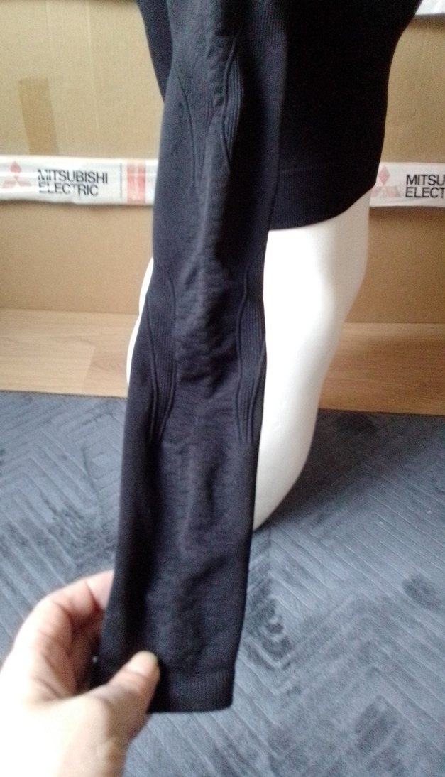 Siyah Yarım Fermuarlı Yüksek Yakalı Kadın Sweatshirt - Görsel 5