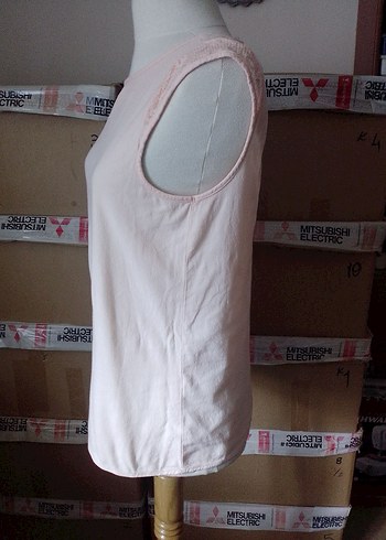 Yavru Ağzı Kadın Kolsuz Basic Tişört - Görsel 3