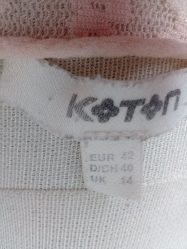 Yavru Ağzı Kadın Kolsuz Basic Tişört - Görsel 4