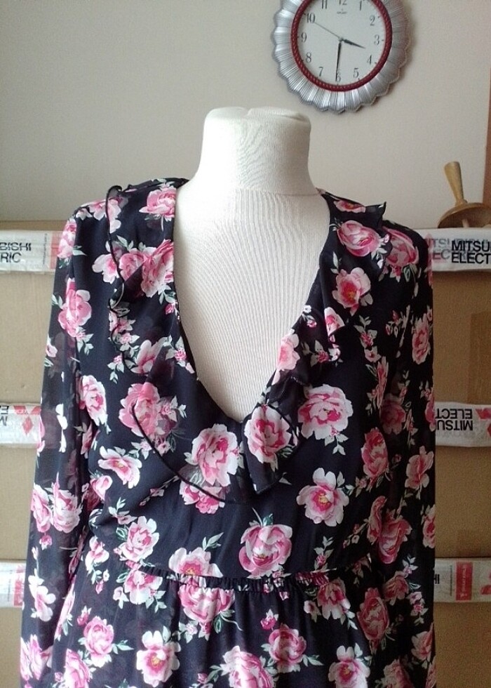 H&M siyah Çiçekli elbise - Görsel 2