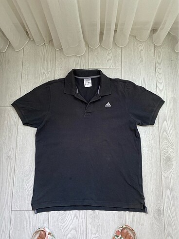 Adidas tshirt