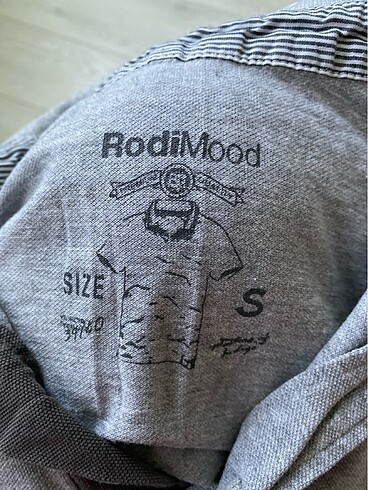 s Beden Gri tshirt
