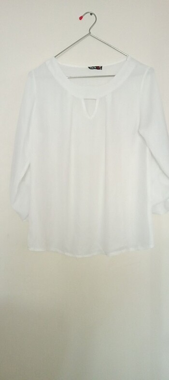 Beyaz gömlek  - Görsel 2