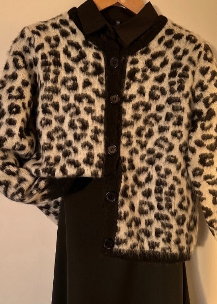 Leopar desenli hırka son 4 - Görsel 2