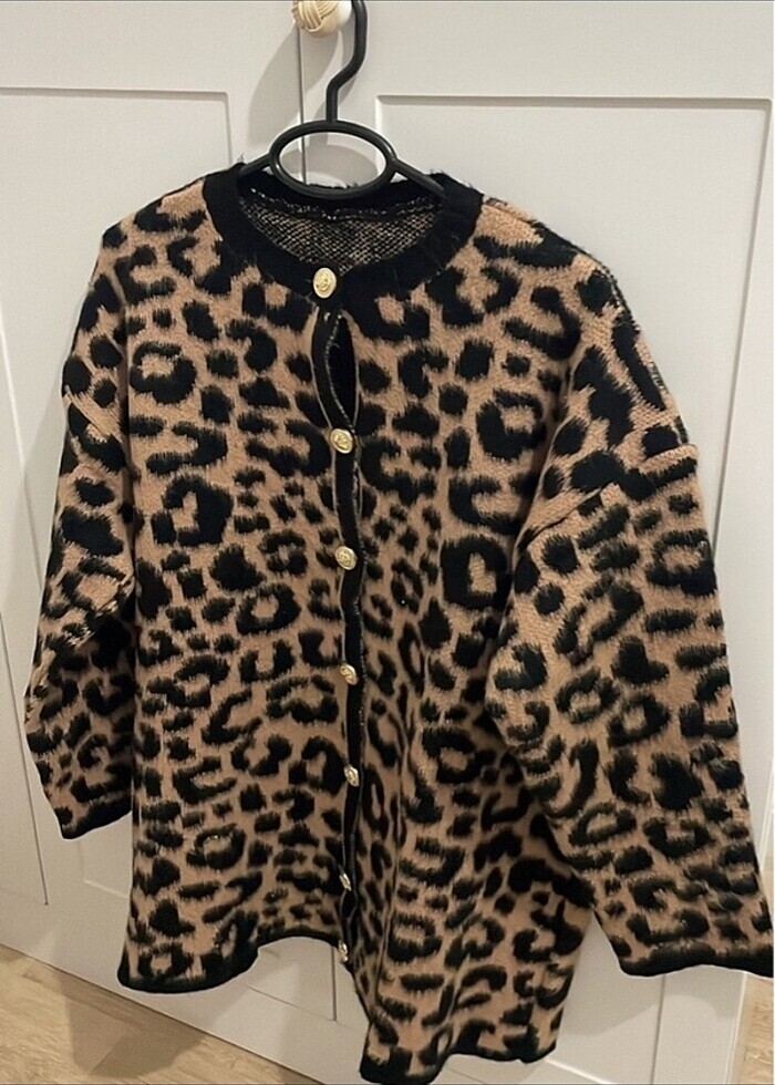 Leopar desenli hırka son 4 - Görsel 3