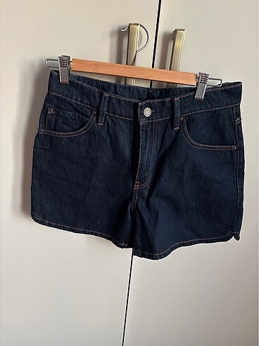 Massimo Dutti Massimo dutti şort