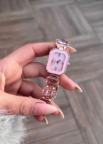 Pembe SW Taşlı Kadın Saati