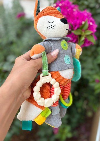 Gri Tilki Diş Kaşıyıcı ve Çıngırak Oyuncak - Görsel 3