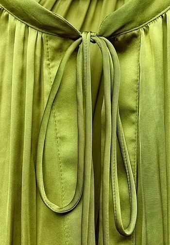 xs Beden Zara Yağ yeşili gömlek