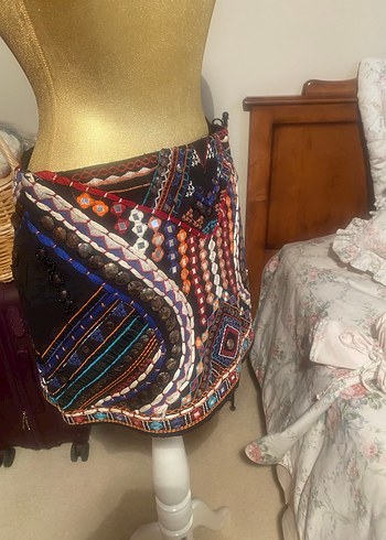 Boncuk İşlemeli Çok Renkli Mini Etek - Görsel 2