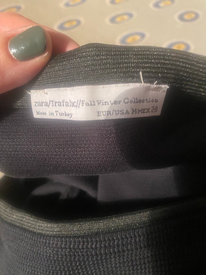 Siyah Düz Mini etek - Görsel 3