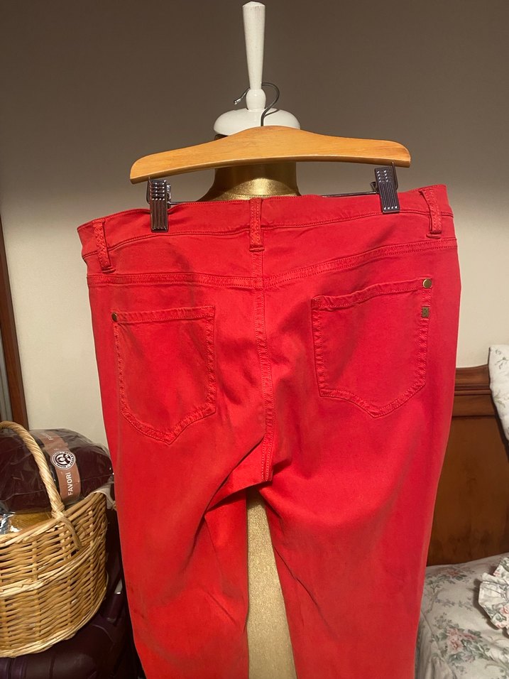 Kırmızı KadınJean - Görsel 2