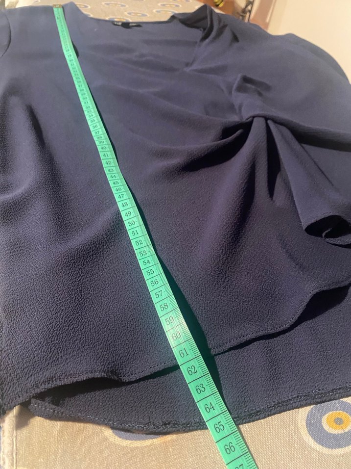 Kadın Lacivert V Yaka Dökümlü Bluz - Görsel 5