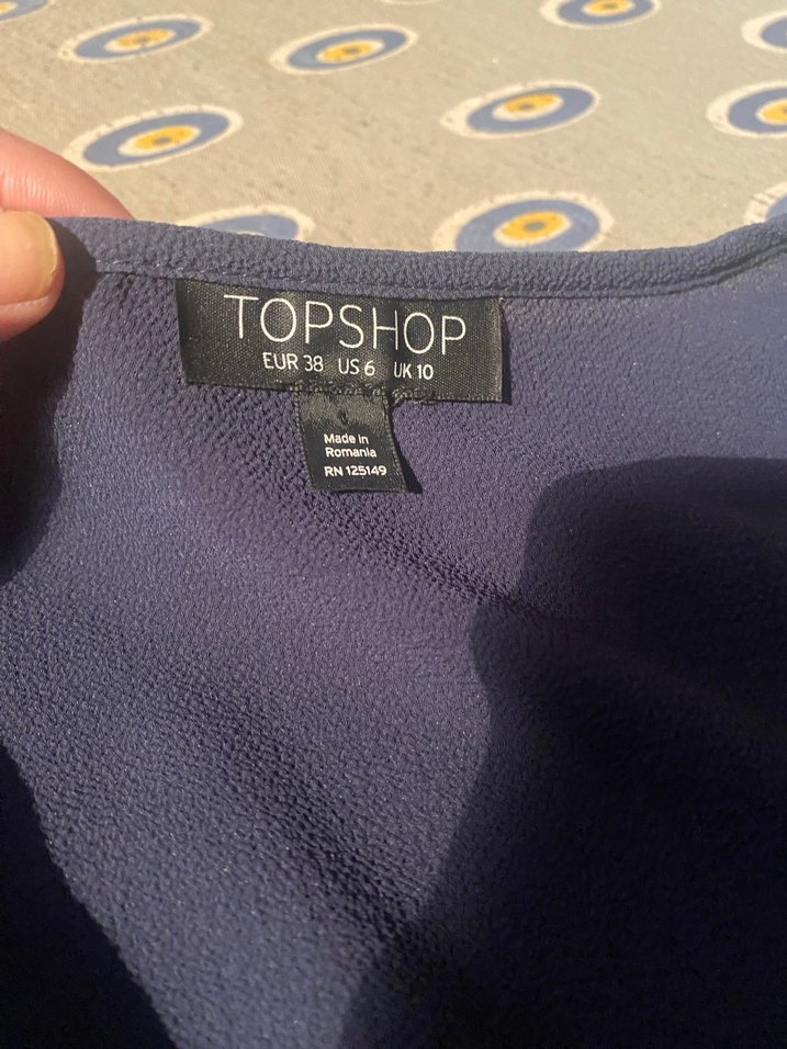 Kadın Lacivert V Yaka Dökümlü Bluz - Görsel 3