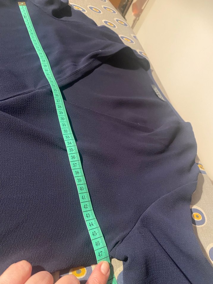 Kadın Lacivert V Yaka Dökümlü Bluz - Görsel 4