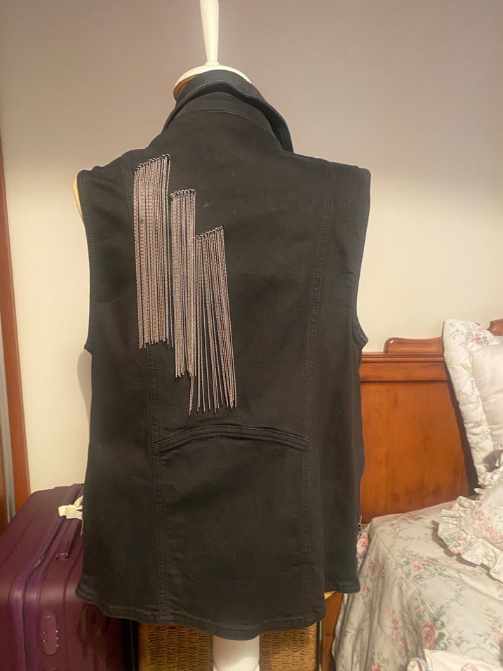 Zincir detaylı yelek - Görsel 4