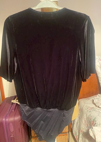 Siyah V Yakalı Drapeli  body - Görsel 2