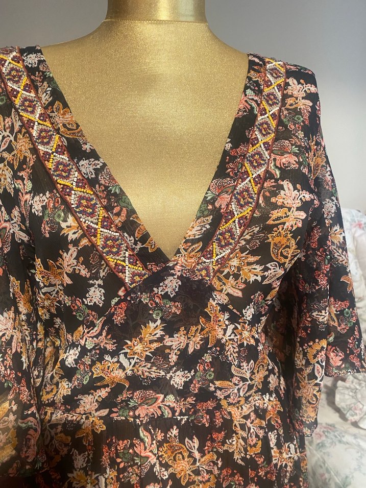 V Yaka Bağcıklı Bohem Uzun Elbise - Görsel 2