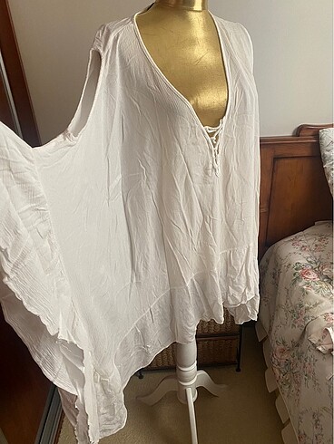 Pareo kırık beyaz, bikini