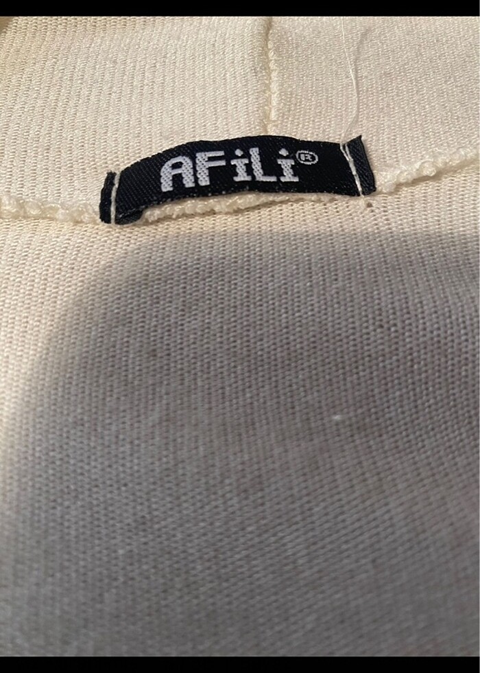 Beyaz hırka - Görsel 5