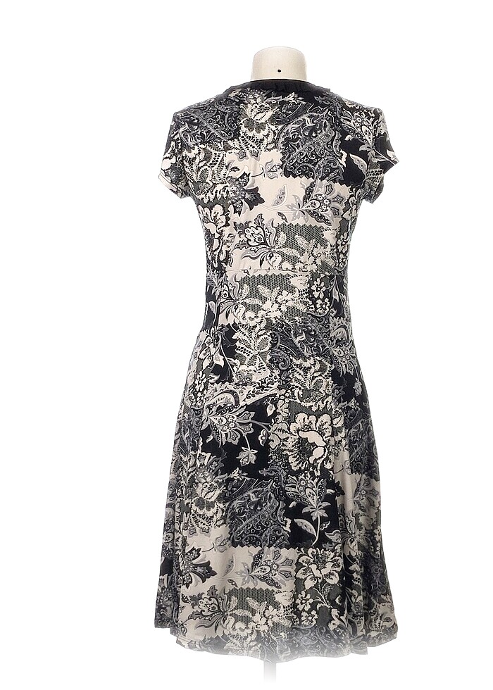 Diğer Kısa Elbise %70 İndirimli. - Görsel 3