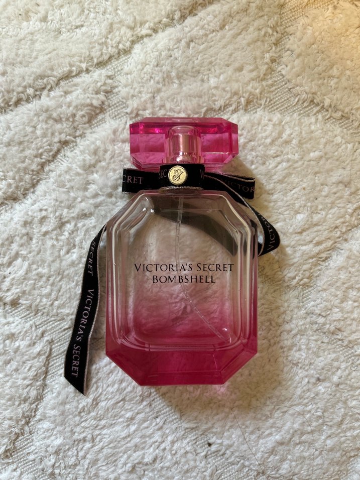 Victoria's Secret Bombshell Kadın Parfüm Boş Şişesi - Görsel 2