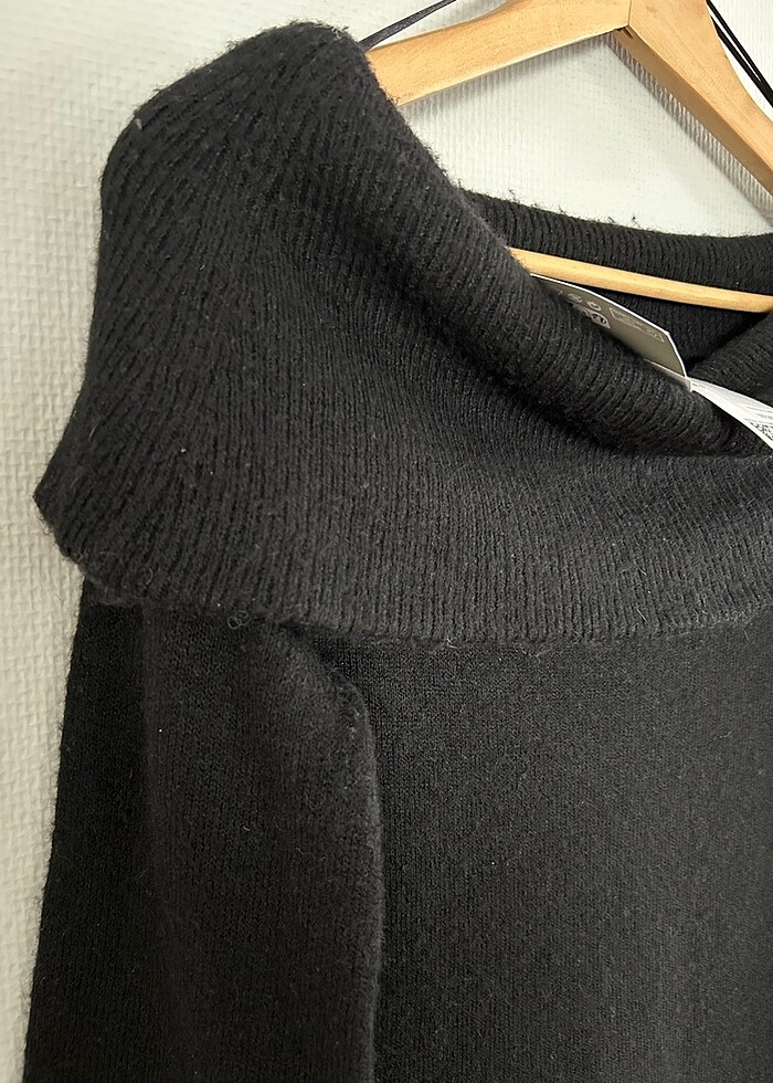 HM MADONNA YAKA ELBİSE - Görsel 4